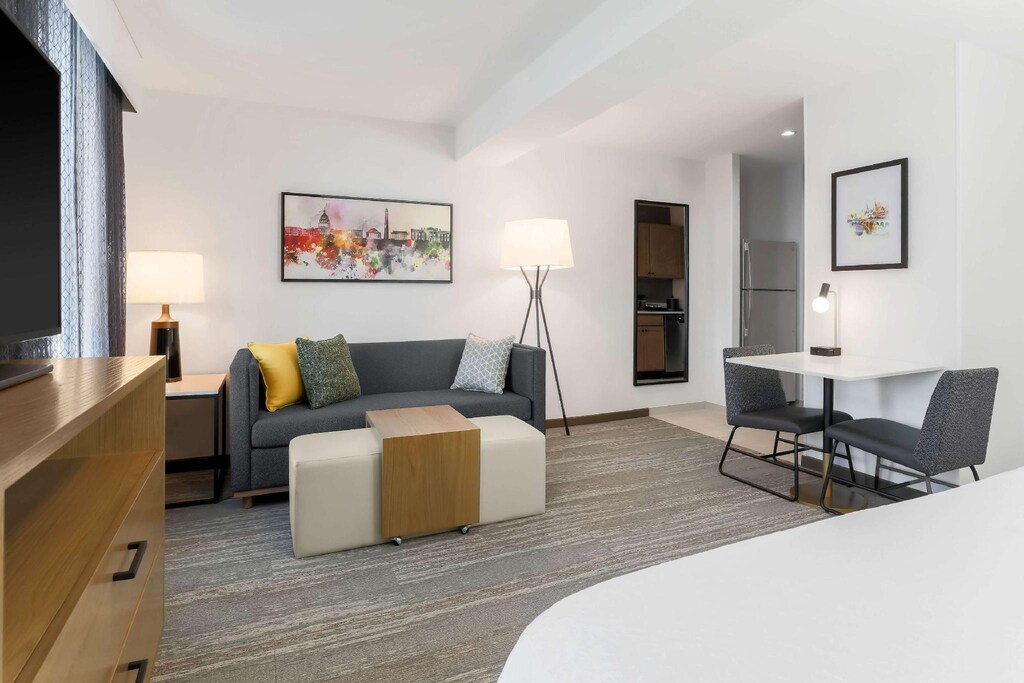 Hampton Inn MD Hotel Furniture Liquidation