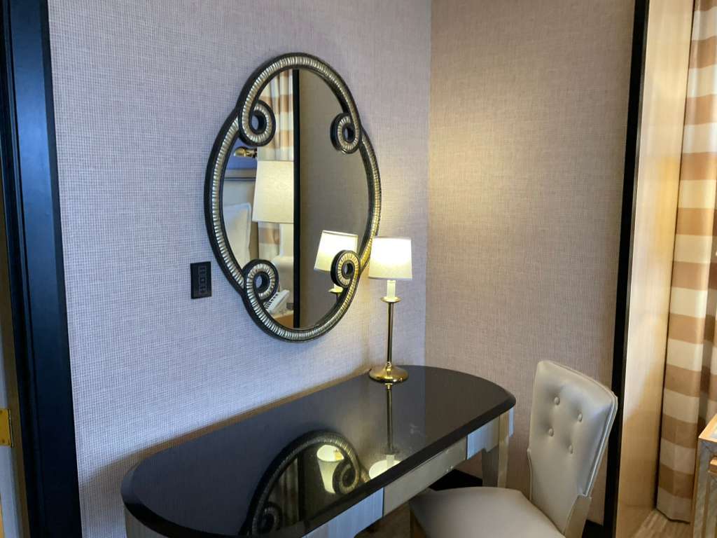 suite17