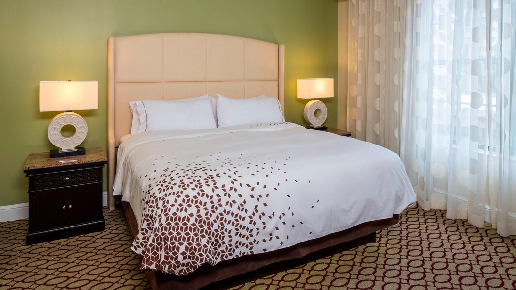 tpasr-guestroom-0120-hor-wide